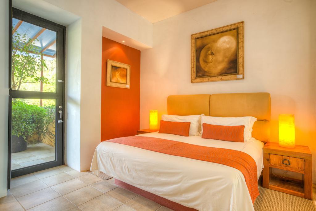 Villa Azalea Inn & Organic Farm JALISCO Quarto foto